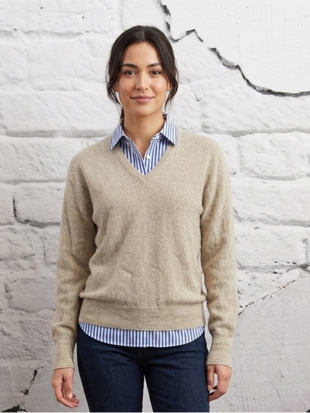 Vintage 70s/80s Izod Lacoste Wool Blend Beige V-Neck‎ Sweater Beige Neutral